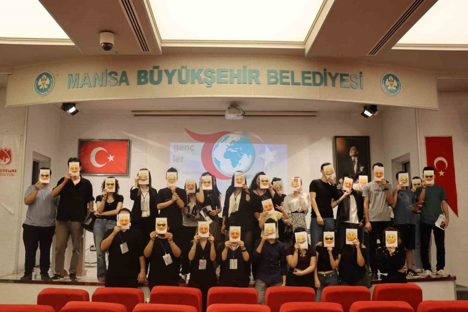 Yunusemre'de Gençlere Açık Mikrofon Etkinliği