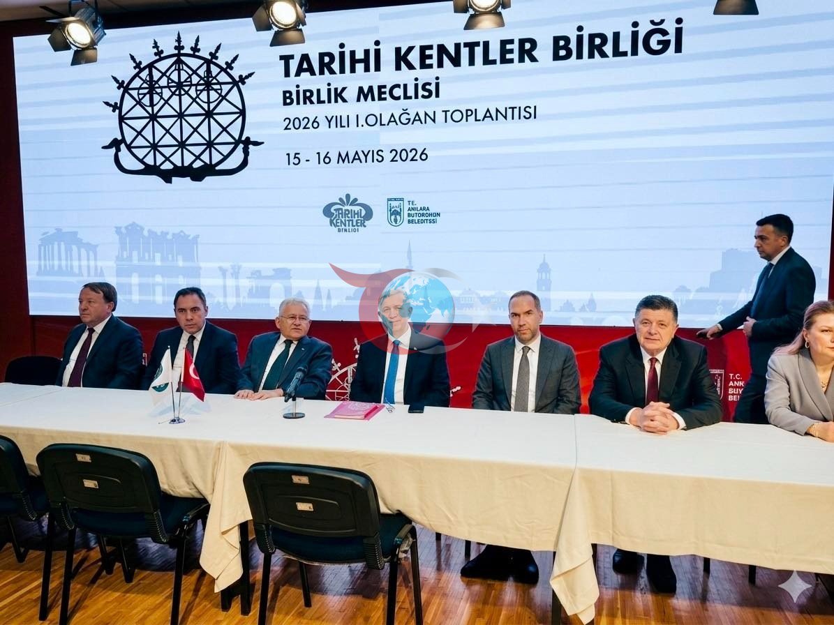 Başkan Özdemir, Tarihi Kentler Birliği encümen üyeliğine seçildi