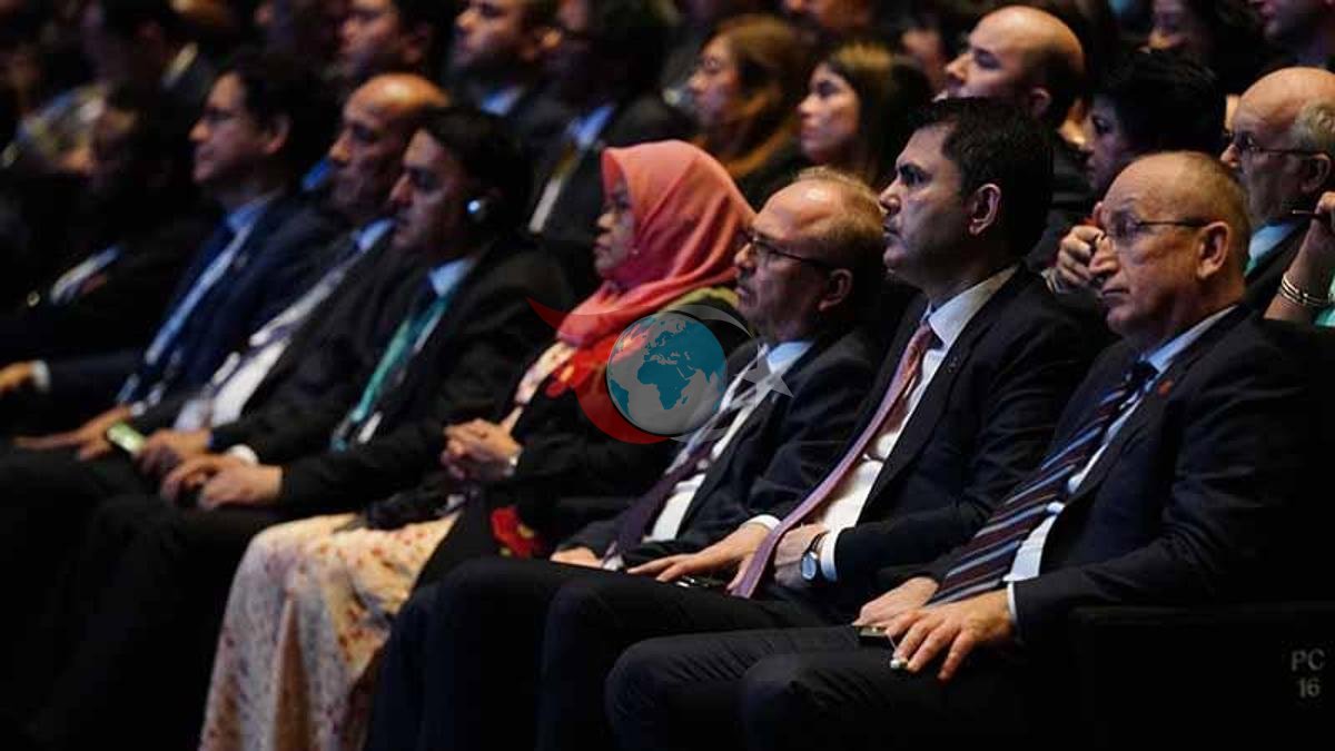 Bakan Murat Kurum'dan Azerbaycan'da Kritik Katılım
