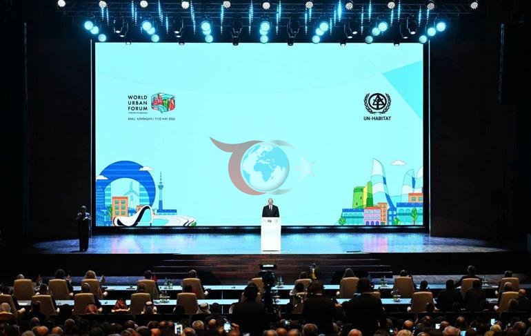 Bakan Kurum, Azerbaycanda