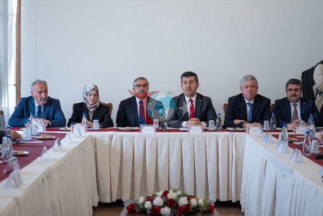 AK Partiya Ümumi Başçı Köməkçisi Yayman ASBÜ-də keçirilən seminarda iştirak etdi - Şəkil: 0