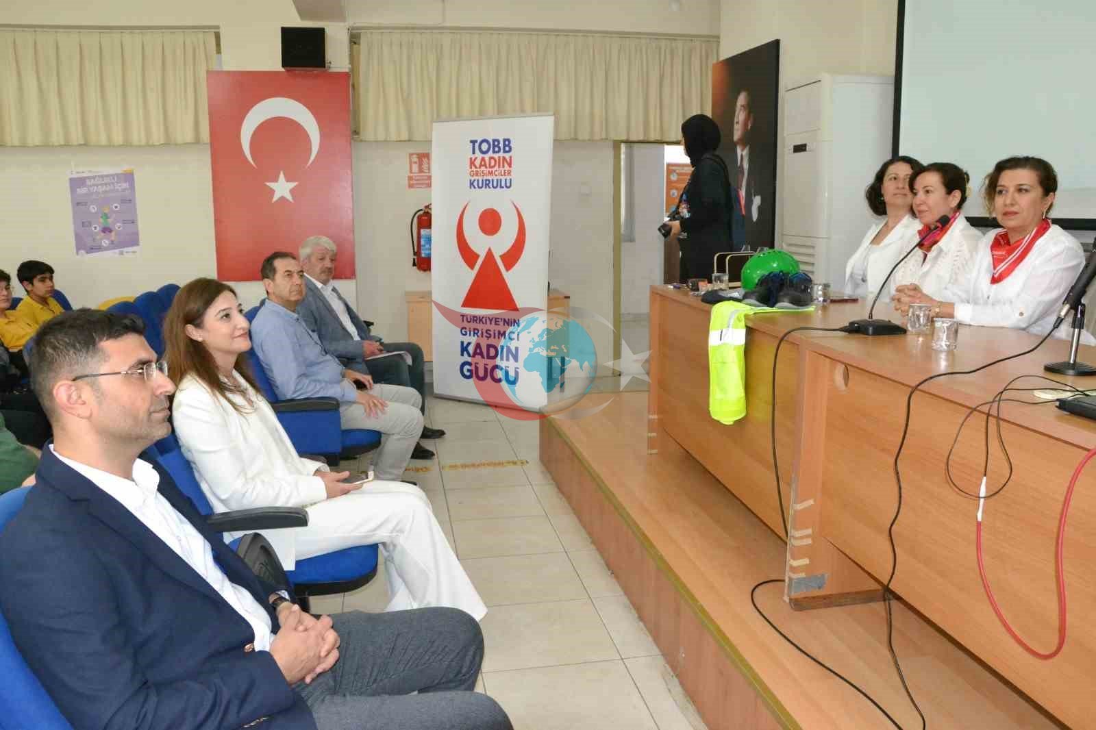 Gənc və Qadın Sahibkarlar Manisada Görüşdülər
