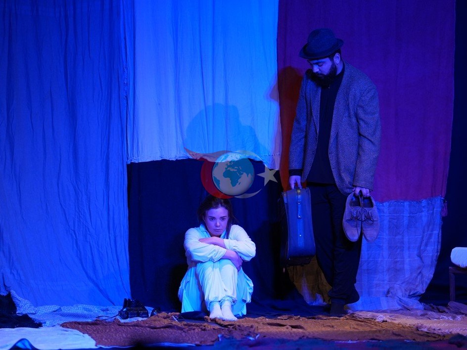 Uluslararasฤฑ Tiyatro Festivali Denizliโye sanat rรผzgarฤฑ estirdi