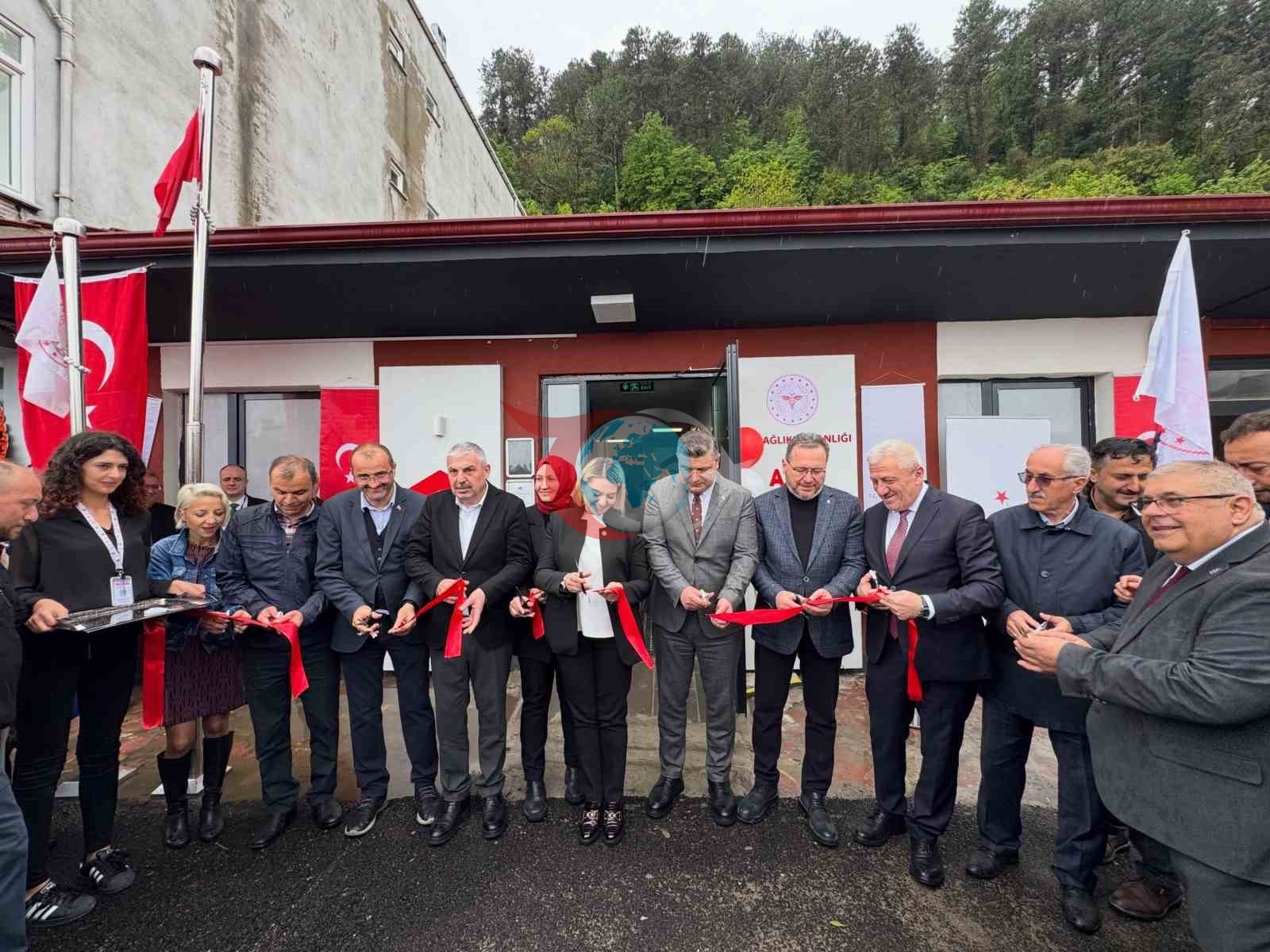 Kastamonu'da Yenilenen Sağlık Merkezi ve Yüzme Havuzu Açıldı