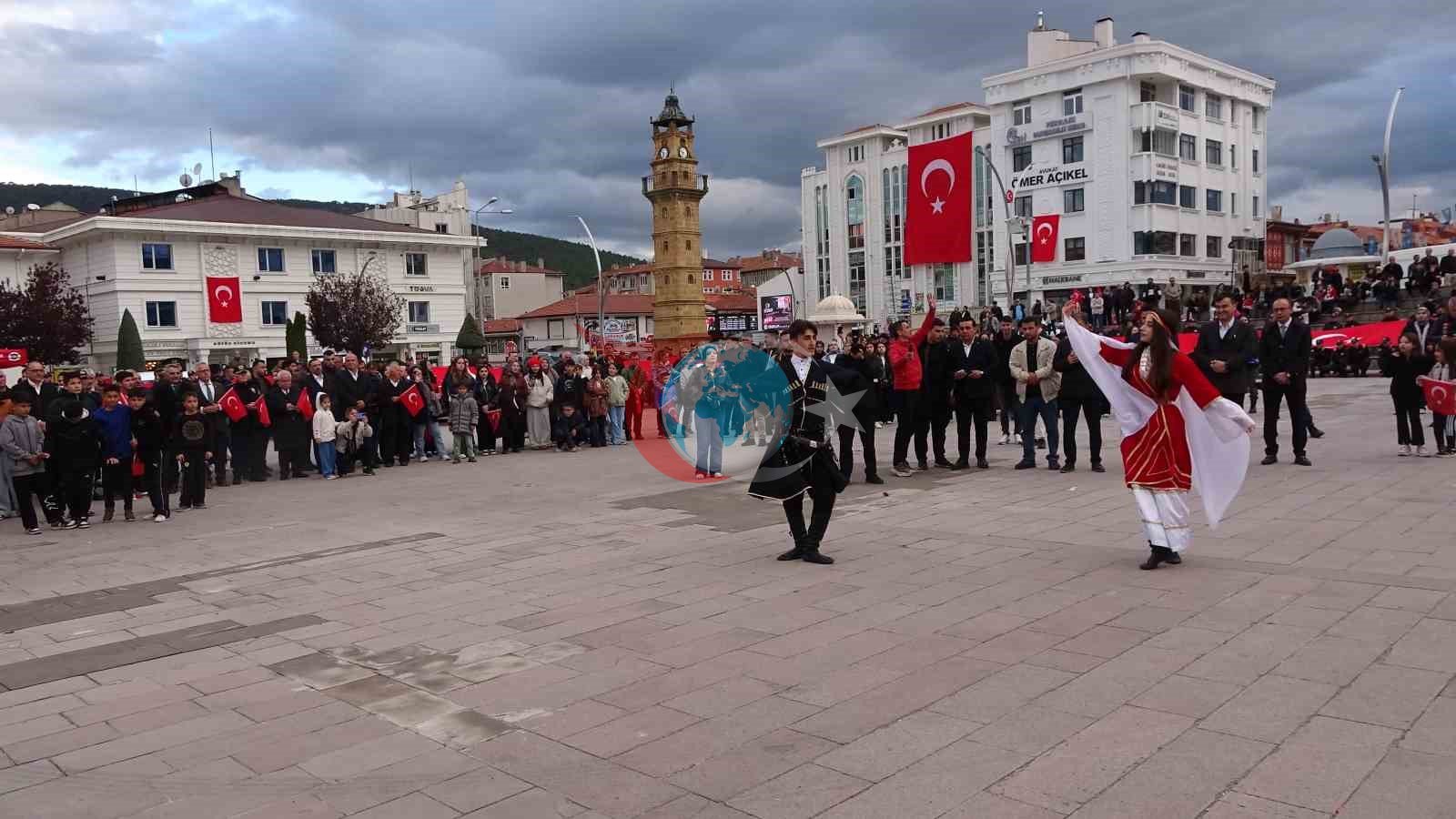 Yozgat’ta bayrak yürüyüşü coşkuyla gerçekleştirildi