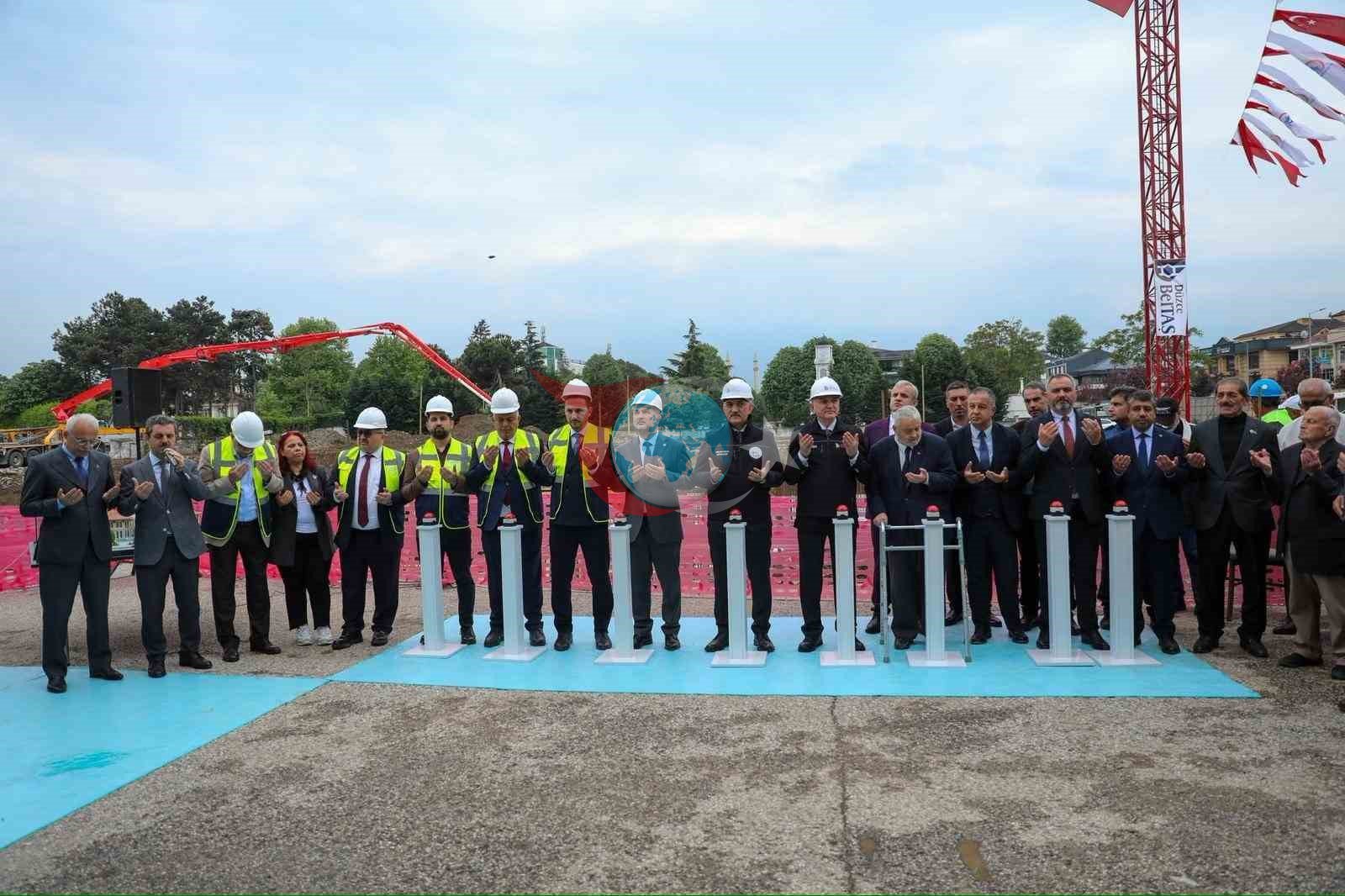 Düzce'nin Geleceğini Şekillendirecek Anıt Eser'in Temeli Atıldı