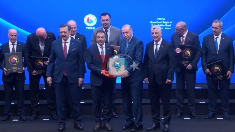 Cumhurbaşkanı Erdoğan'dan Denizli Ticaret Odası'na Onur Plaketi
