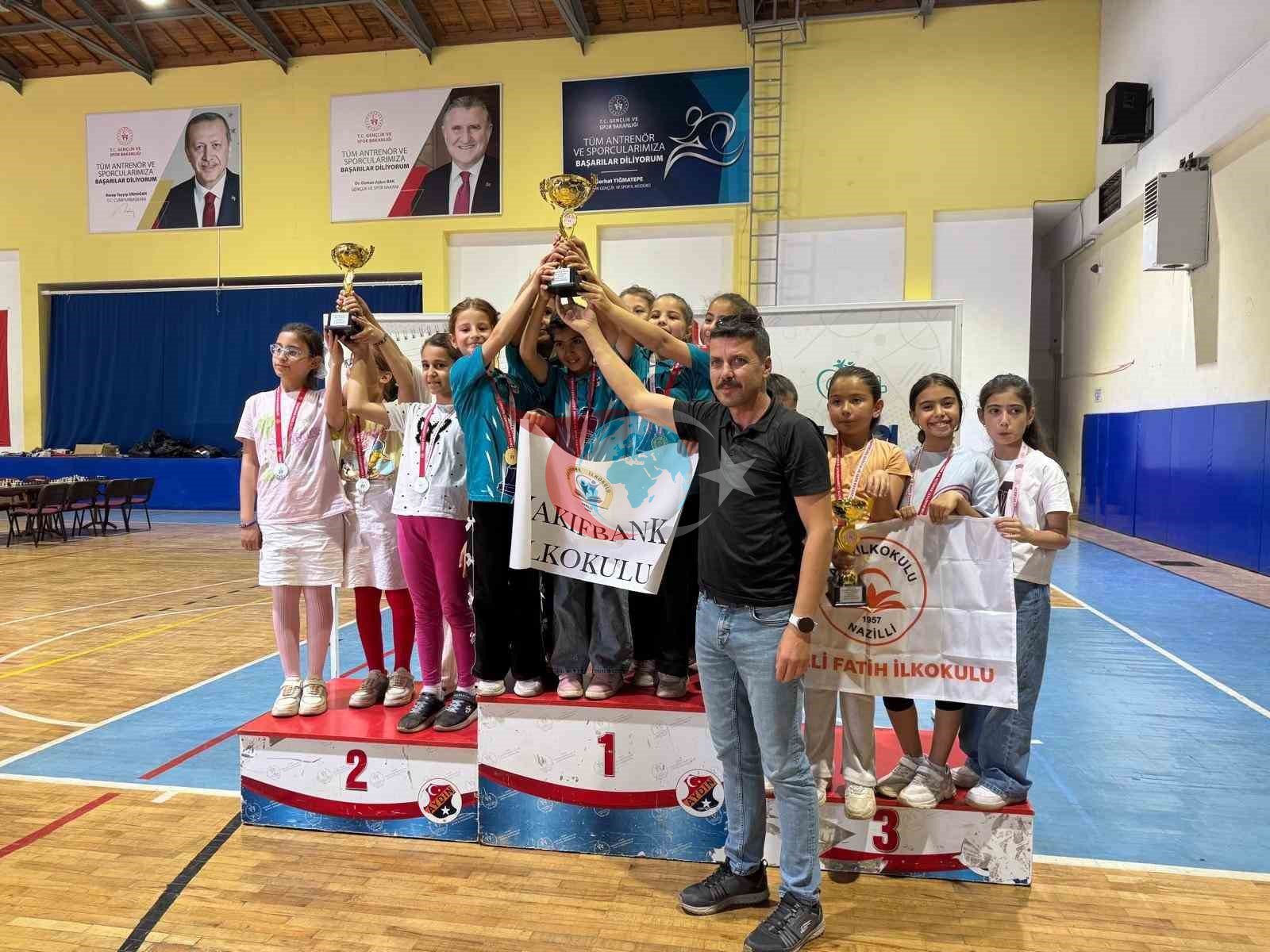 Nazilli Vakıfbank İlkokulu, Satrançta Aydın'ın Zirvesinde