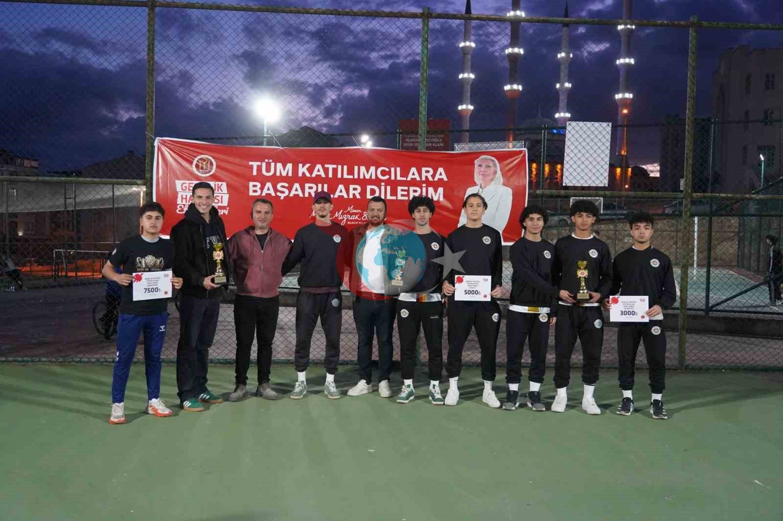 Gençlik Turnuvalarında Dereceye Girenlere Ödülleri Takdim Edildi