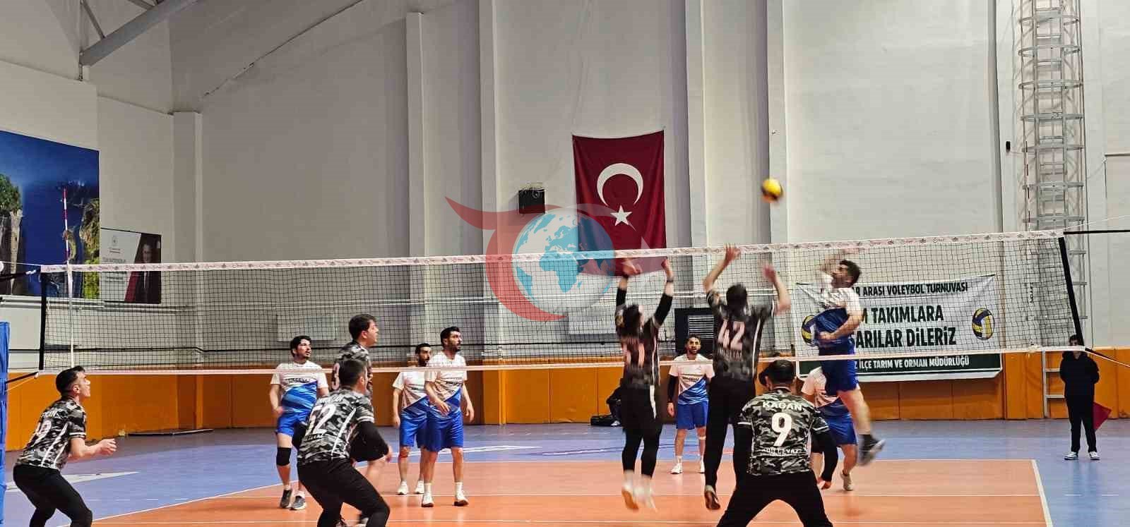 Adilcevaz'da Jandarma Voleybol Turnuvasında Şampiyon Oldu
