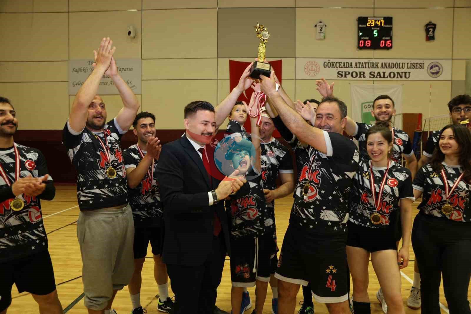 Gökçeada'da Voleybol Turnuvası Renkli Etkinliklerle Tamamlandı