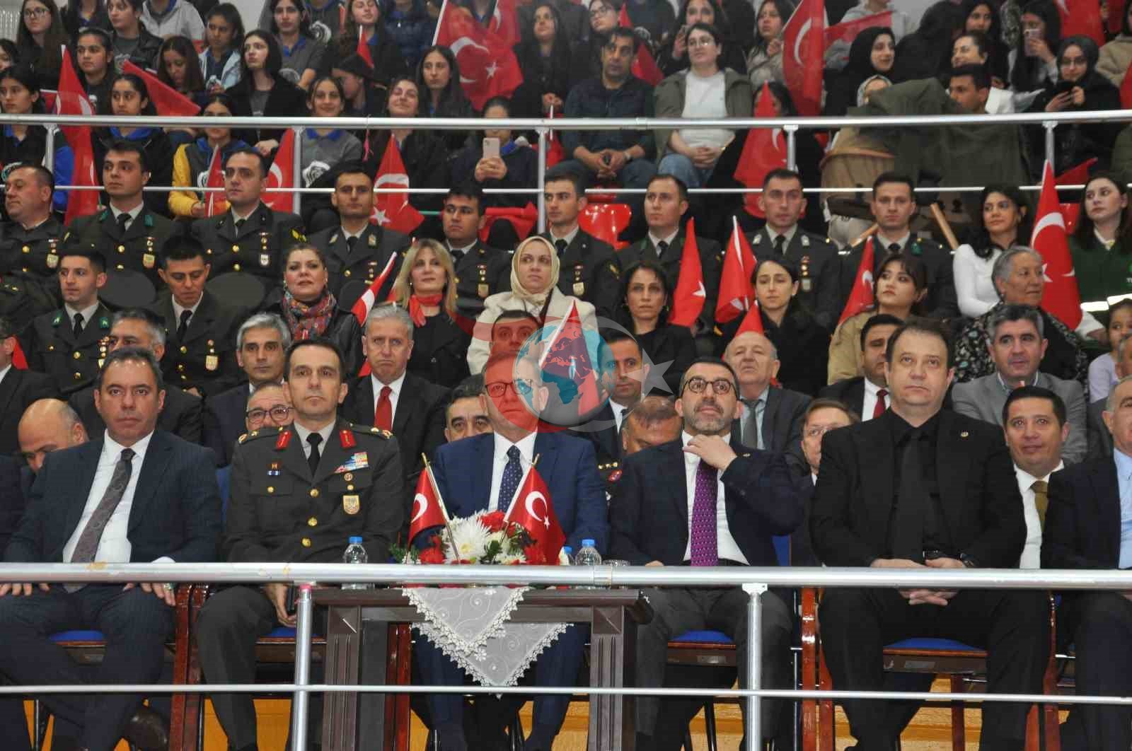 Kars'ta 19 Mayıs Gençlik ve Spor Bayramı Coşkuyla Kutlandı