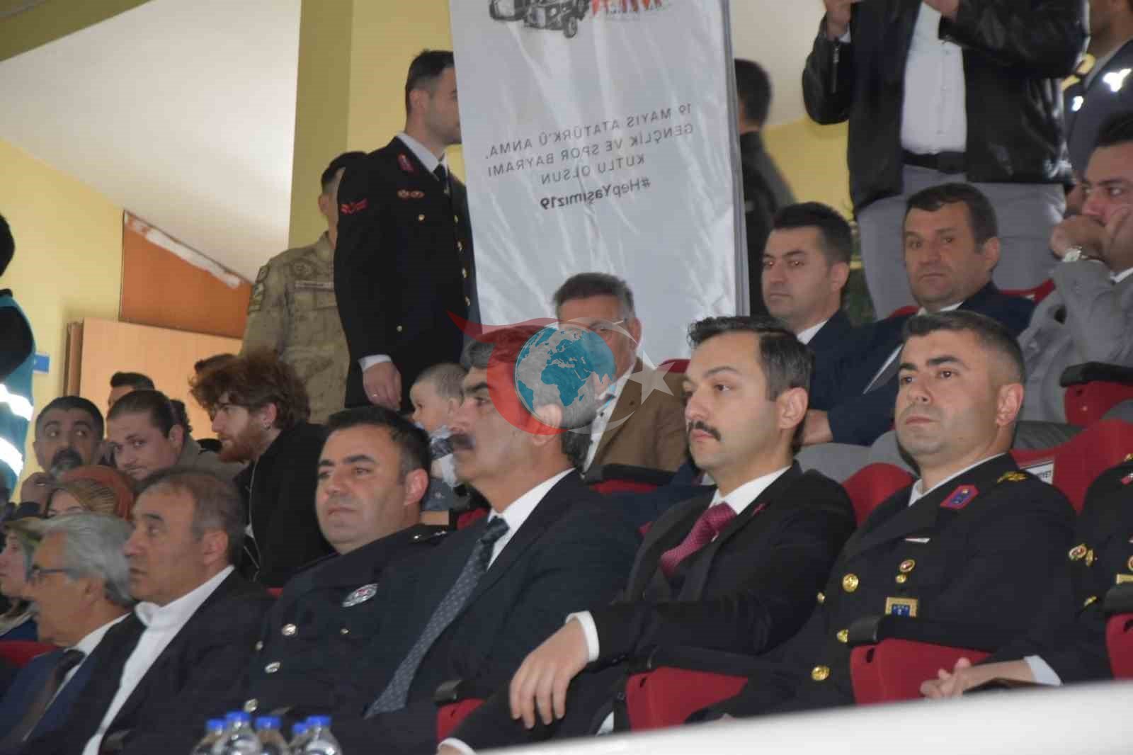 Aşkale'de 19 Mayıs Coşkusu: Gençlik ve Spor Bayramı Kutlamaları
