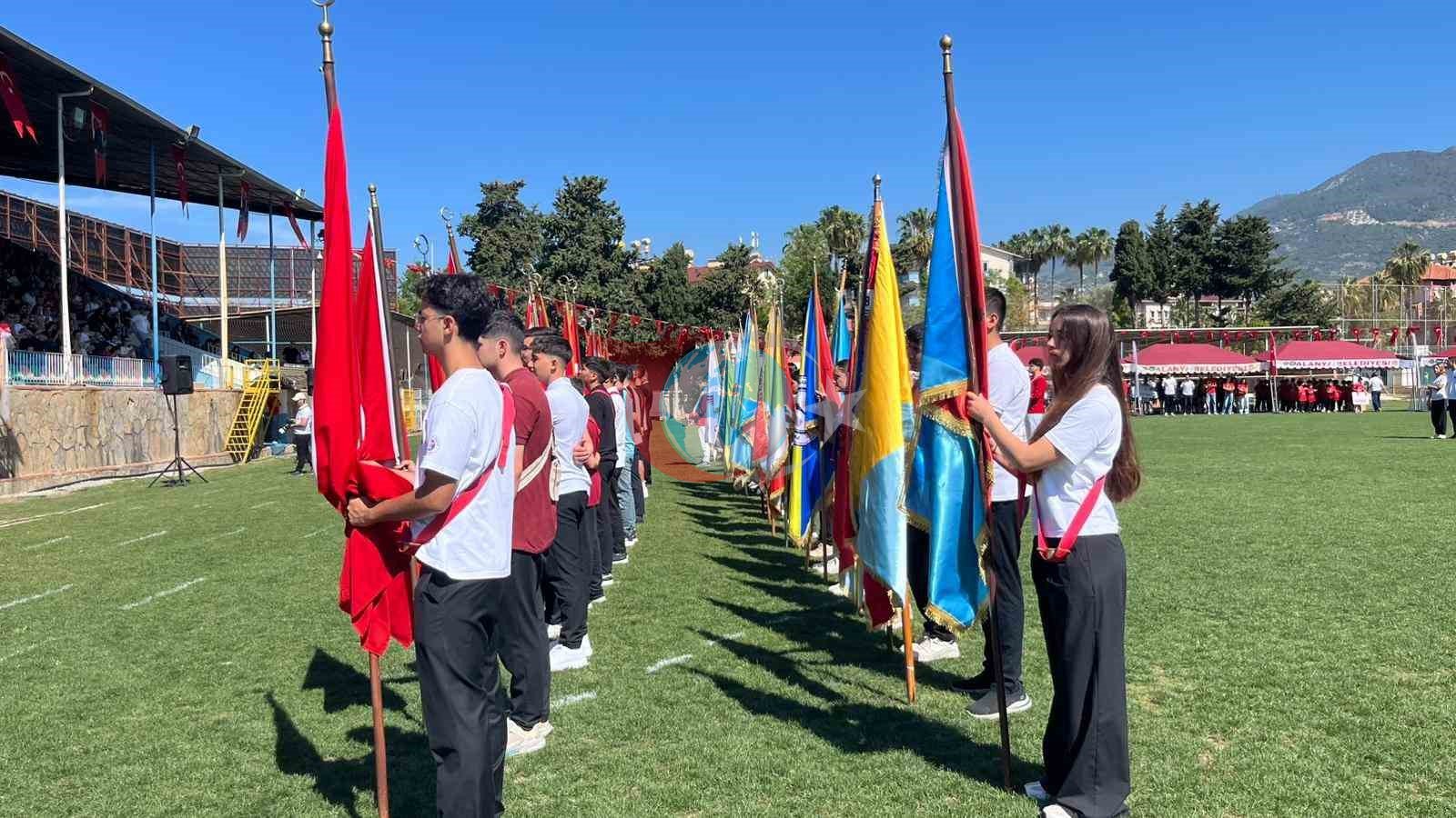 Alanya&rsquo;da yabancı vatandaşlar da bayram kutlamalarına katıldı