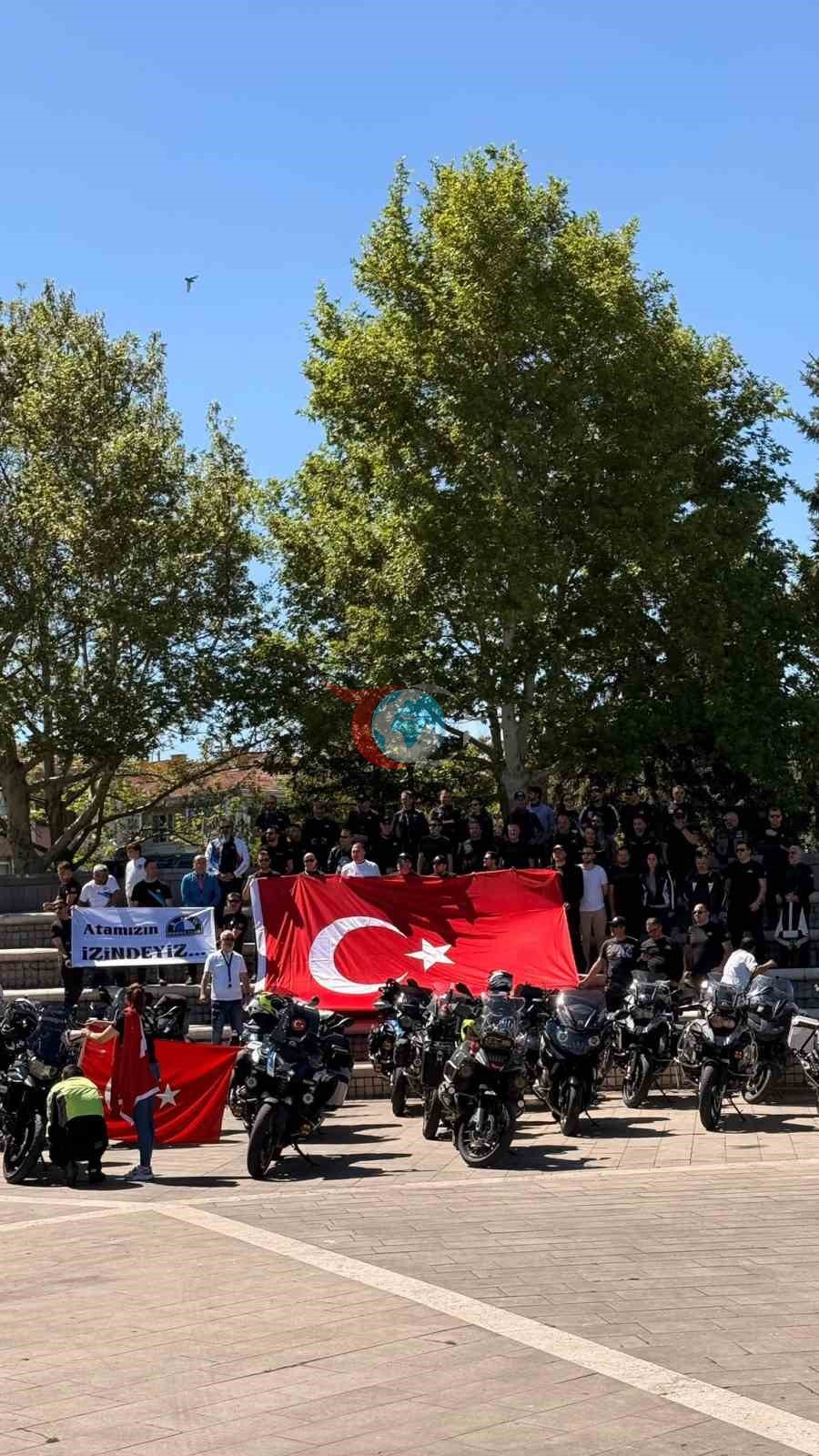 Motorculardan Anıtkabir’e