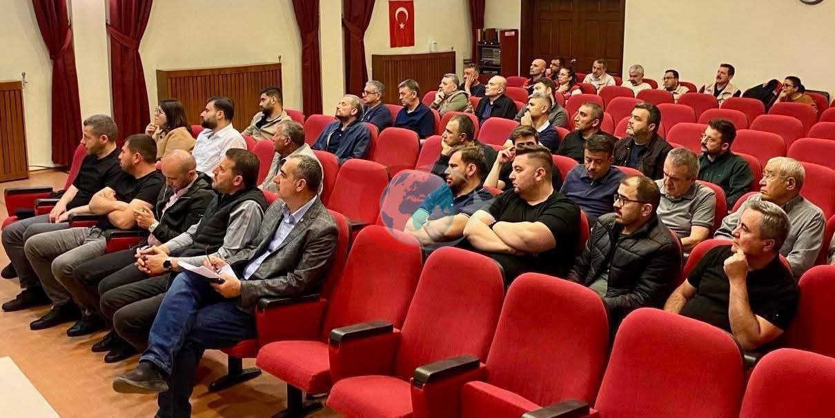 Kanatlı hayvan işletmecilerine biyogüvenlik anlatıldı