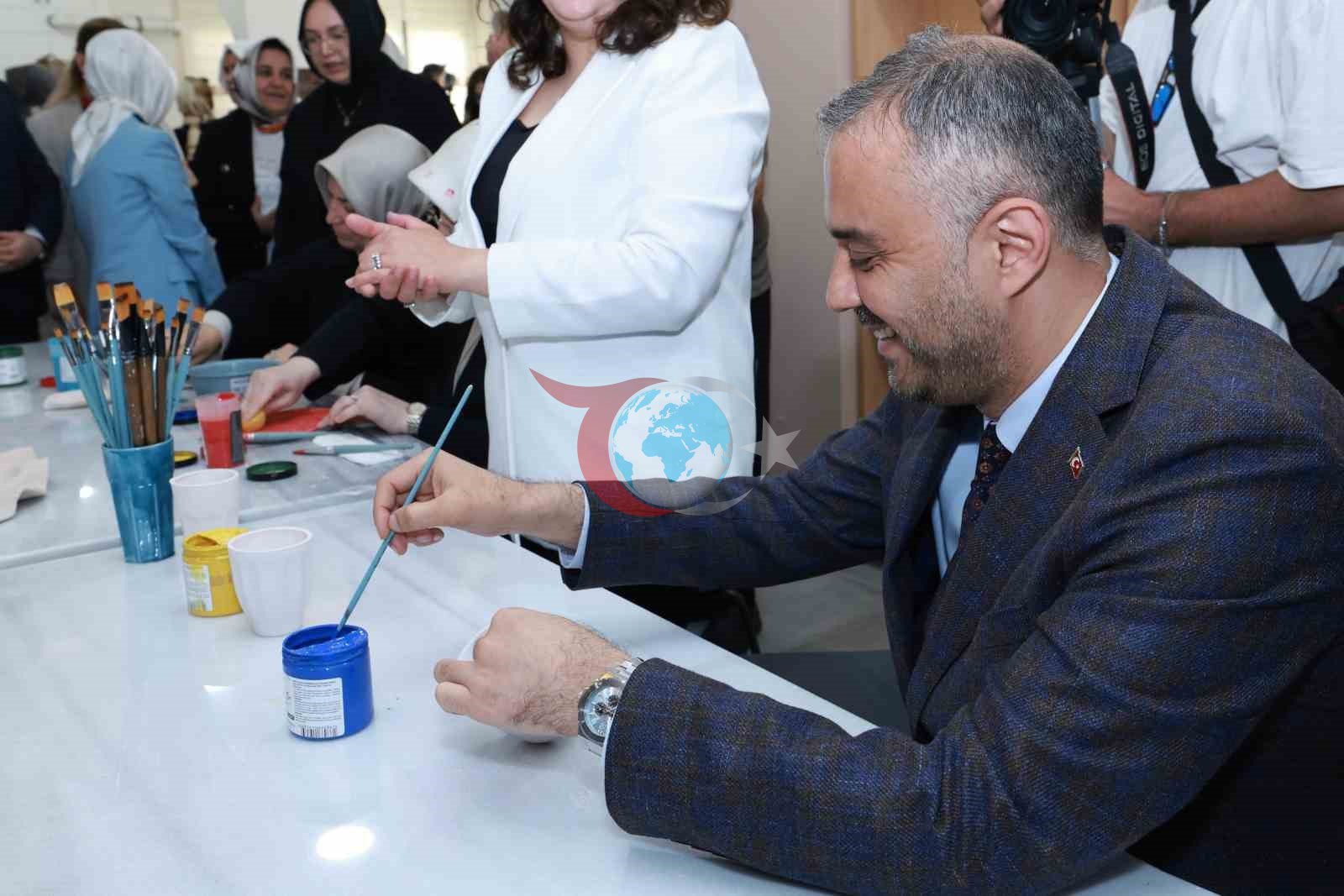 Kadın Emeği Seramik Atölyesi Başarılı Sergiye Ev Sahipliği Yaptı