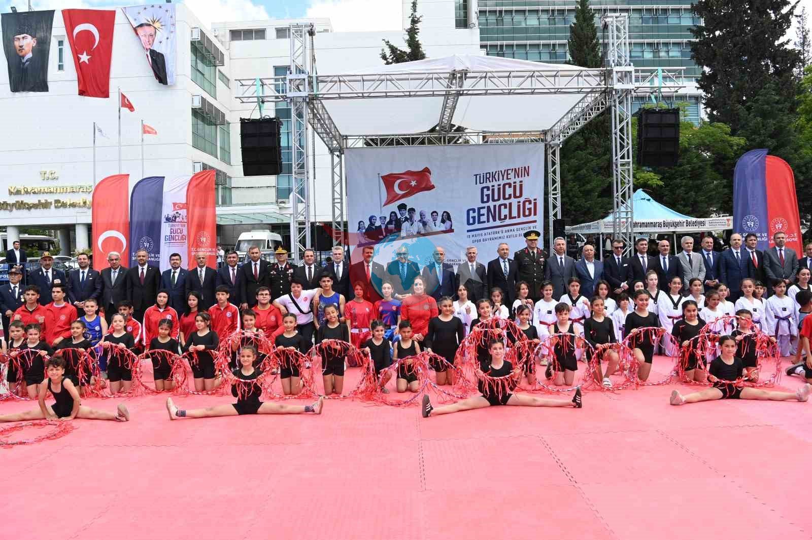 Kahramanmaraş’ta Atatürk’ü Anma, Gençlik ve Spor Bayramı coşkuyla kutlandı