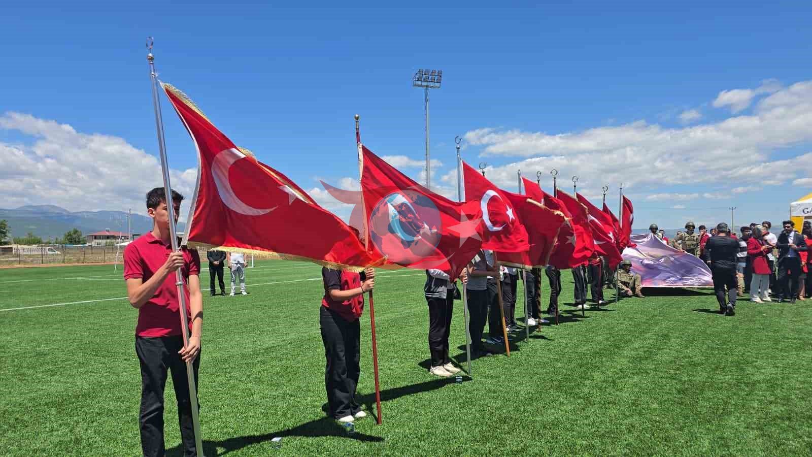 İslahiye'de 19 Mayıs Coşkusu: Gençlik ve Spor Bayramı Kutlamaları