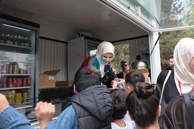 Nazir Göktaş dövlət himayəsində olan müvəffəqiyyətli gənc idmançılarla görüşüb