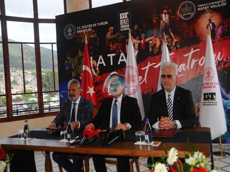 Tarihi Hatay Devleti Meclis Binası, tiyatro sahnesi olarak hizmete açıldı