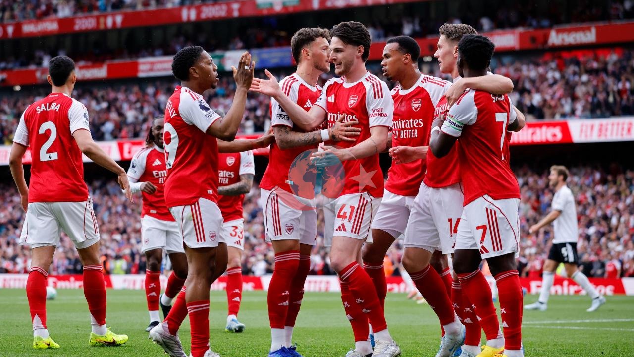 Arsenal 22 Yıl Sonra Premier Lig Şampiyonu Oldu