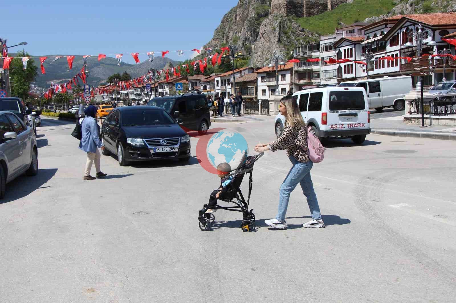 Amasya'da Trafik Sessizliği: Yayalara Öncelik Tanınıyor
