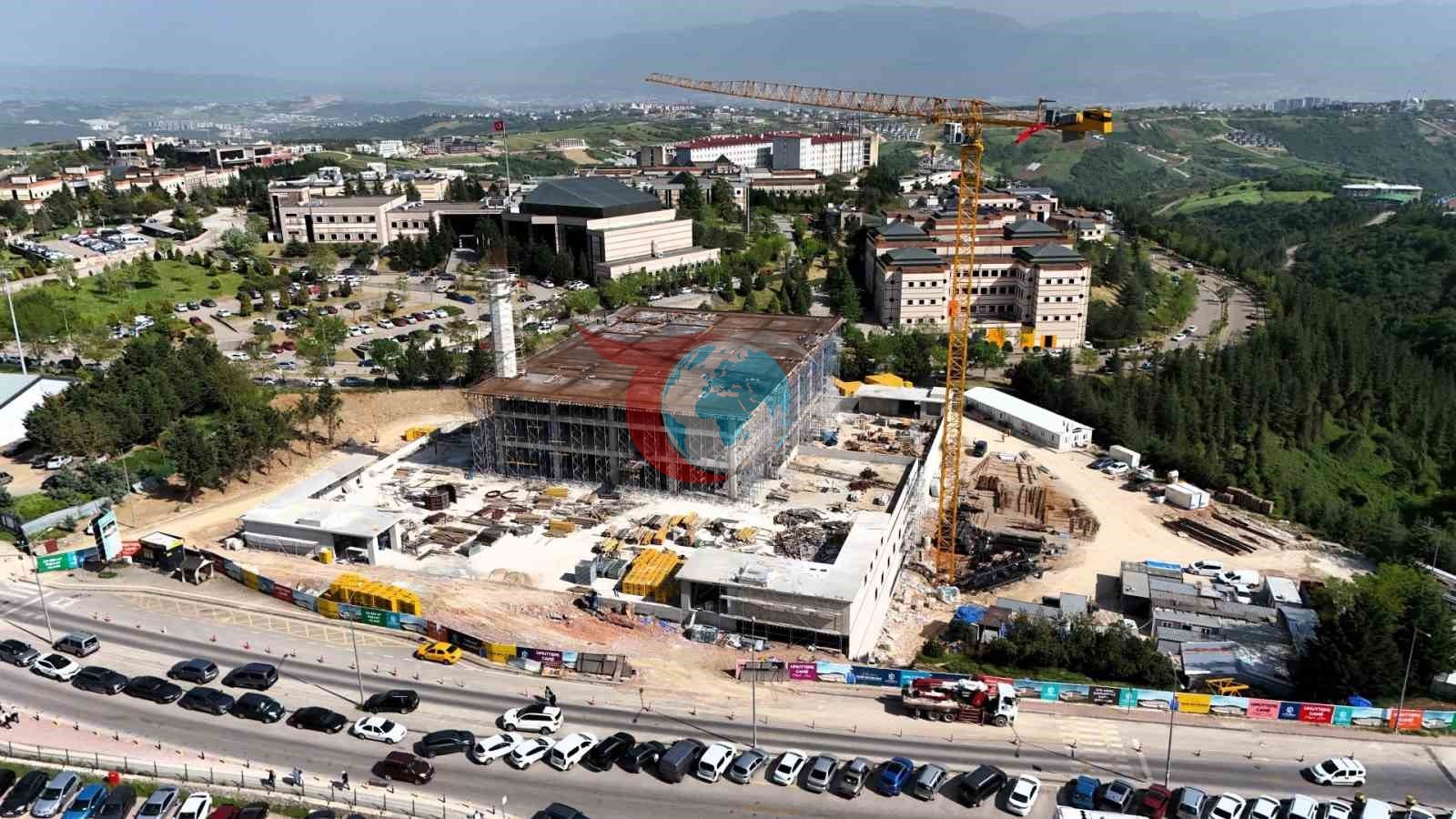 Kocaeli Umuttepe'de Cami ve Otopark Projesi Tüm Hızıyla İlerliyor