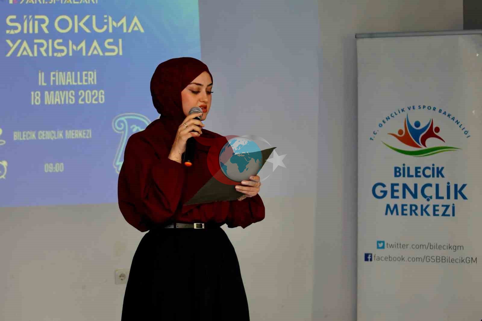 Bilecik'te Gençler Şiir Yarışması ile Ödüllendirildi