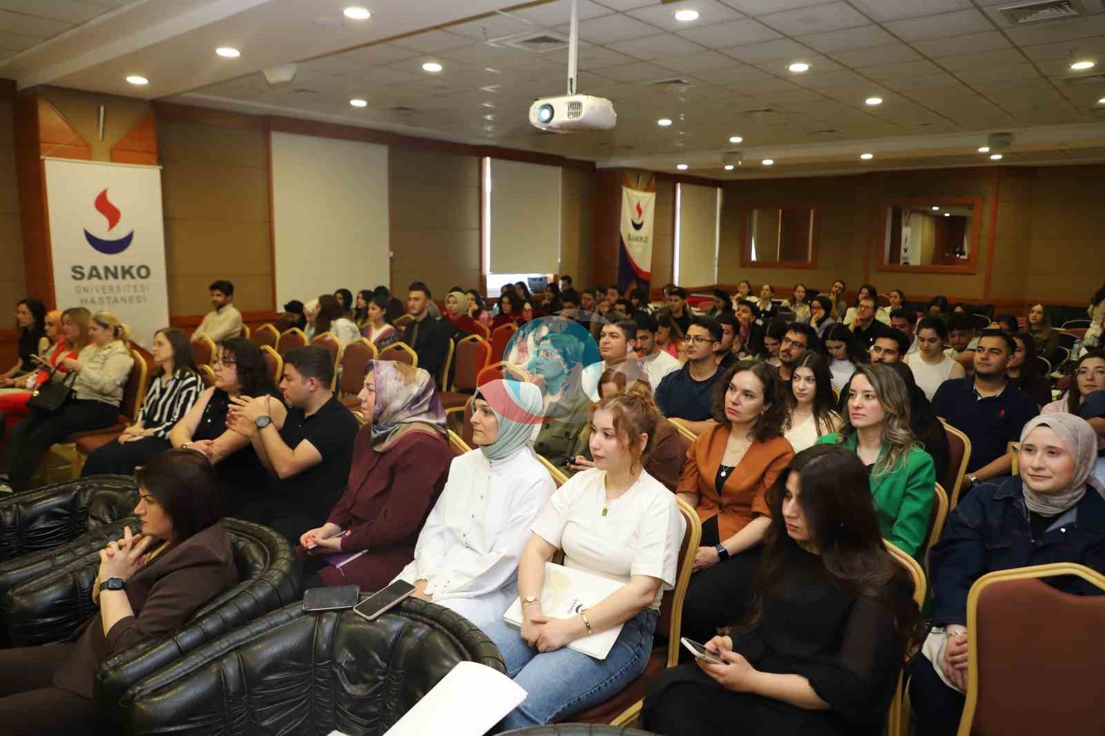 SANKO Üniversitesi'nde Hemşirelik Değerleri Sempozyumu Gerçekleşti