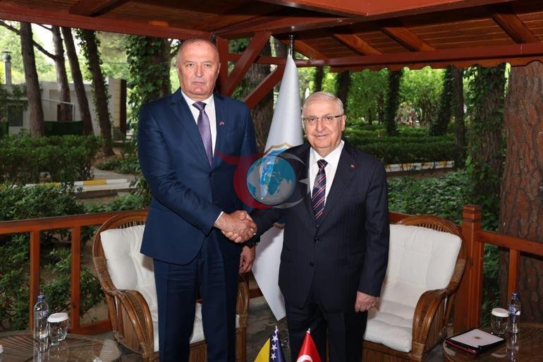 Bakan Güler, Bosna-Hersek Savunma Bakanı Helez ile görüştü