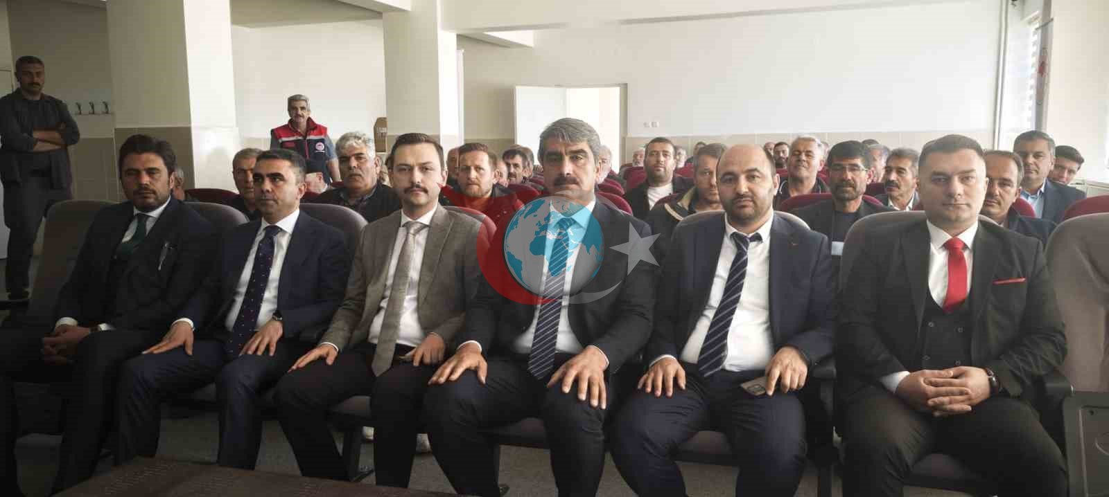 Aşkale'de Arıcılığa Destek: 50 Üreticiye Hibeli Kovanlar Dağıtıldı