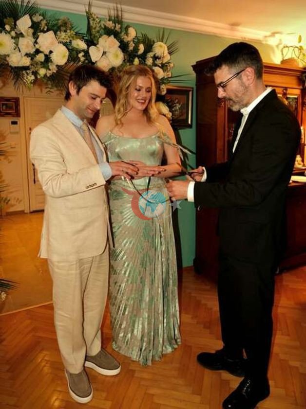 Derya Şensoy ve Yağız Can Konyalı'dan nişan sonrası yüklü alışveriş