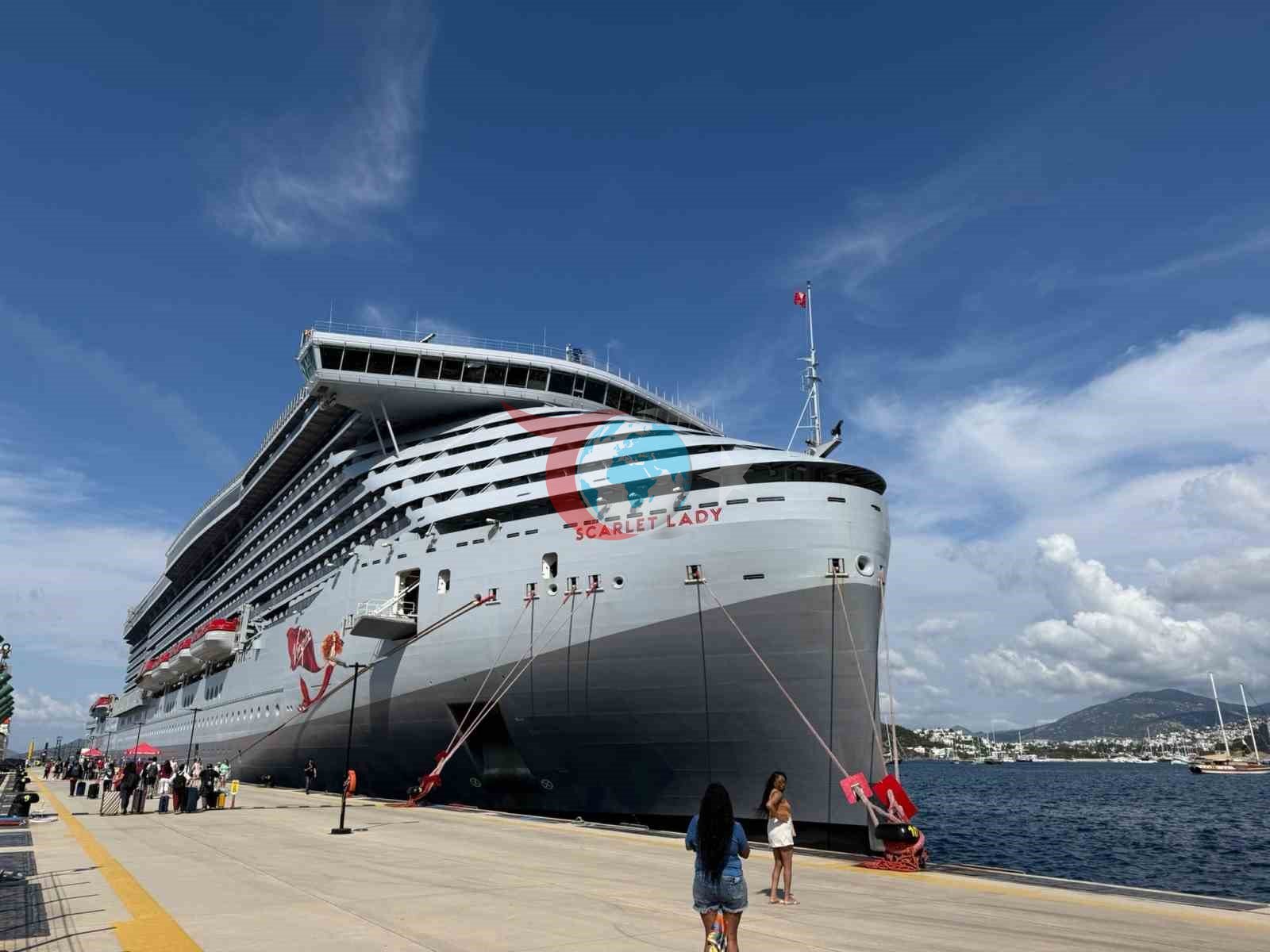 Bodrum, 2 Bin 636 Turistle Kruvaziyer Akınına Uğradı