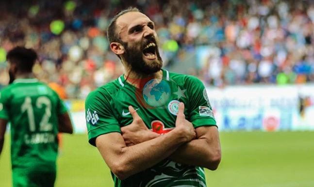 Vedat Muriqi Rizespor formasıyla