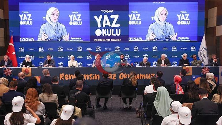 TÜGVA Yay Məktəbi İstanbulda təqdim olundu Esra Albayrak: Uşaqlarımızı qorumalıyıq