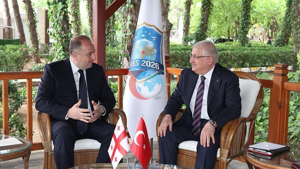 Bakan Güler, Gürcistan Savunma Bakanı ile Kritik Görüşme Yaptı