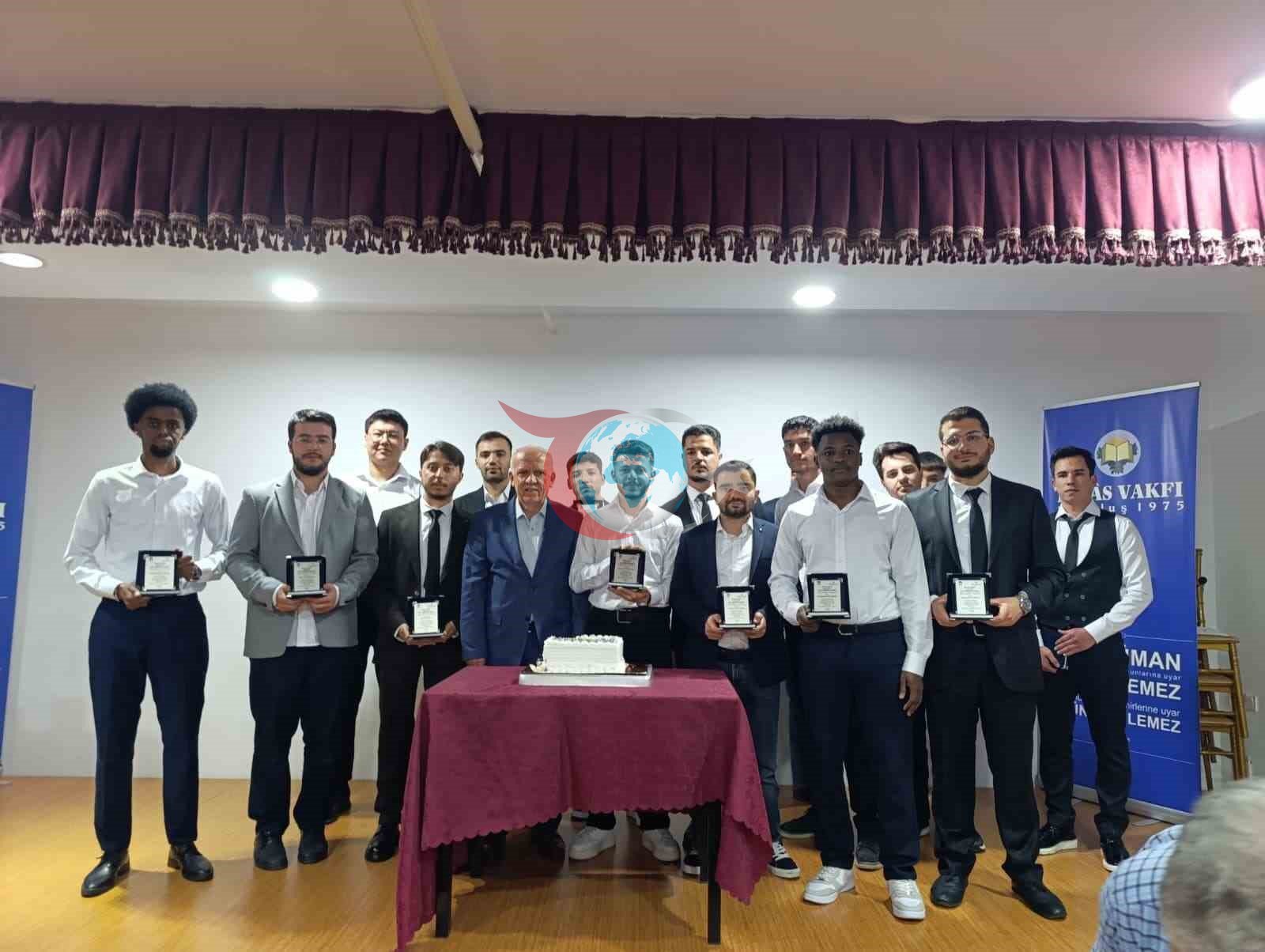 İhlas Vakfı Sıla Yurdu'nda Mezuniyet Coşkusu