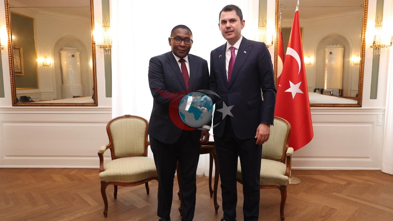 Kopenhag'da COP31 Görüşmeleri: Bakan Kurum'un Diplomasi Turu