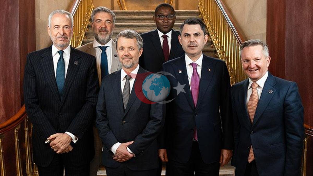 Bakan Kurum, Danimarka Kralı Frederik ile Önemli Görüşme Yaptı