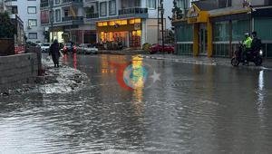 Hatay Dörtyolda şiddetli yağışlar hayatı olumsuz etkiledi