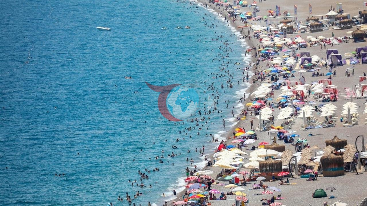 Bayram günlərində Antalyada otellərdə doluluq