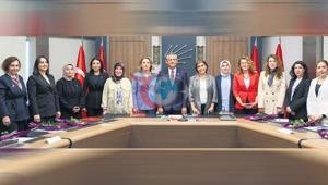 Gəncləri siyasətə dəvət etdi
