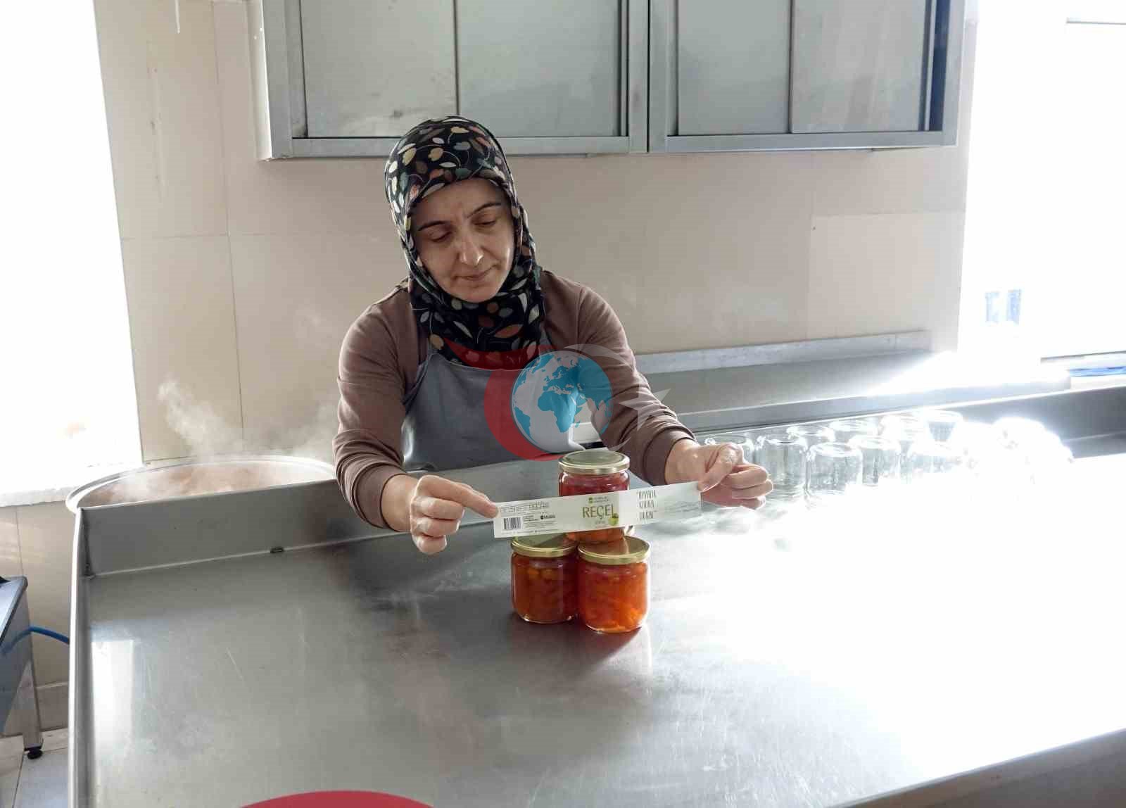Ayzılıqda qadın əməyi iqtisasa çevrilir><p><img