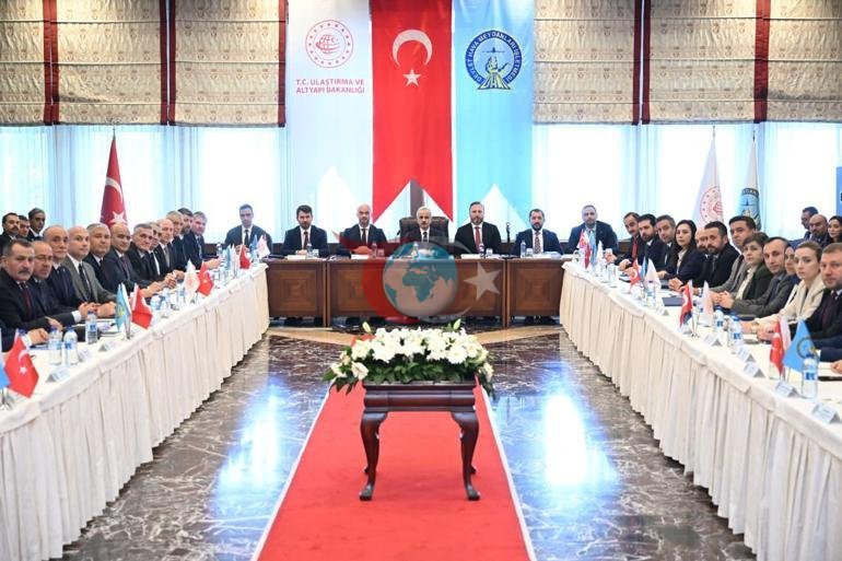 Bakan Uraloğlu: Hava yollarında hedefimiz 270 milyon yolcu