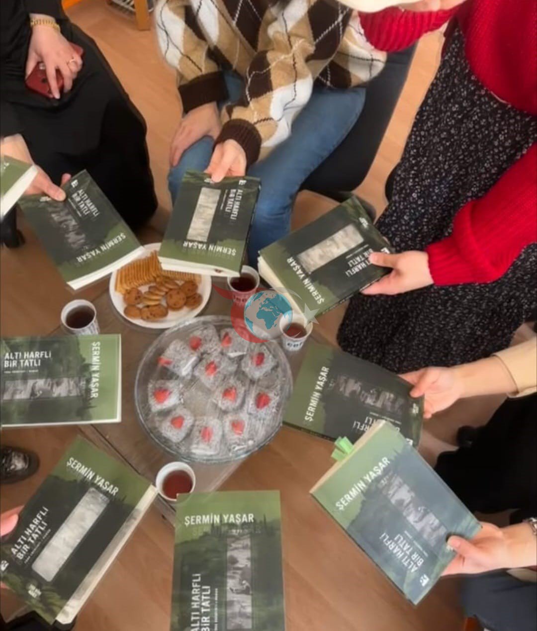 Başöğretmen İlkokulu&rsquo;nda ailelerle kitap okuma etkinliği