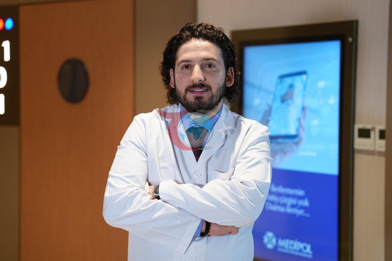 Fiziksel Tıp ve Rehabilitasyon Uzmanı Dr. Öğr. Üyesi Gökhan Özkoçak