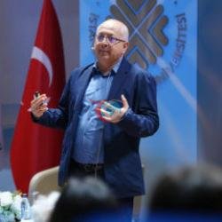 Medipol'de Tarih Konuşmaları başladı: Avrupa merkezli tarihe karşı yeni bir dünya inşası
