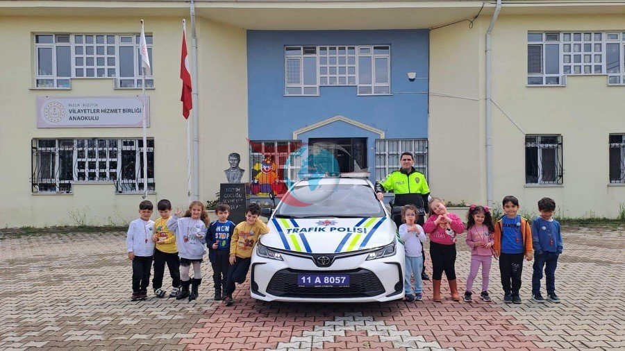 Bilecik'te Minik Trafik Dedektifleri Yetişiyor
