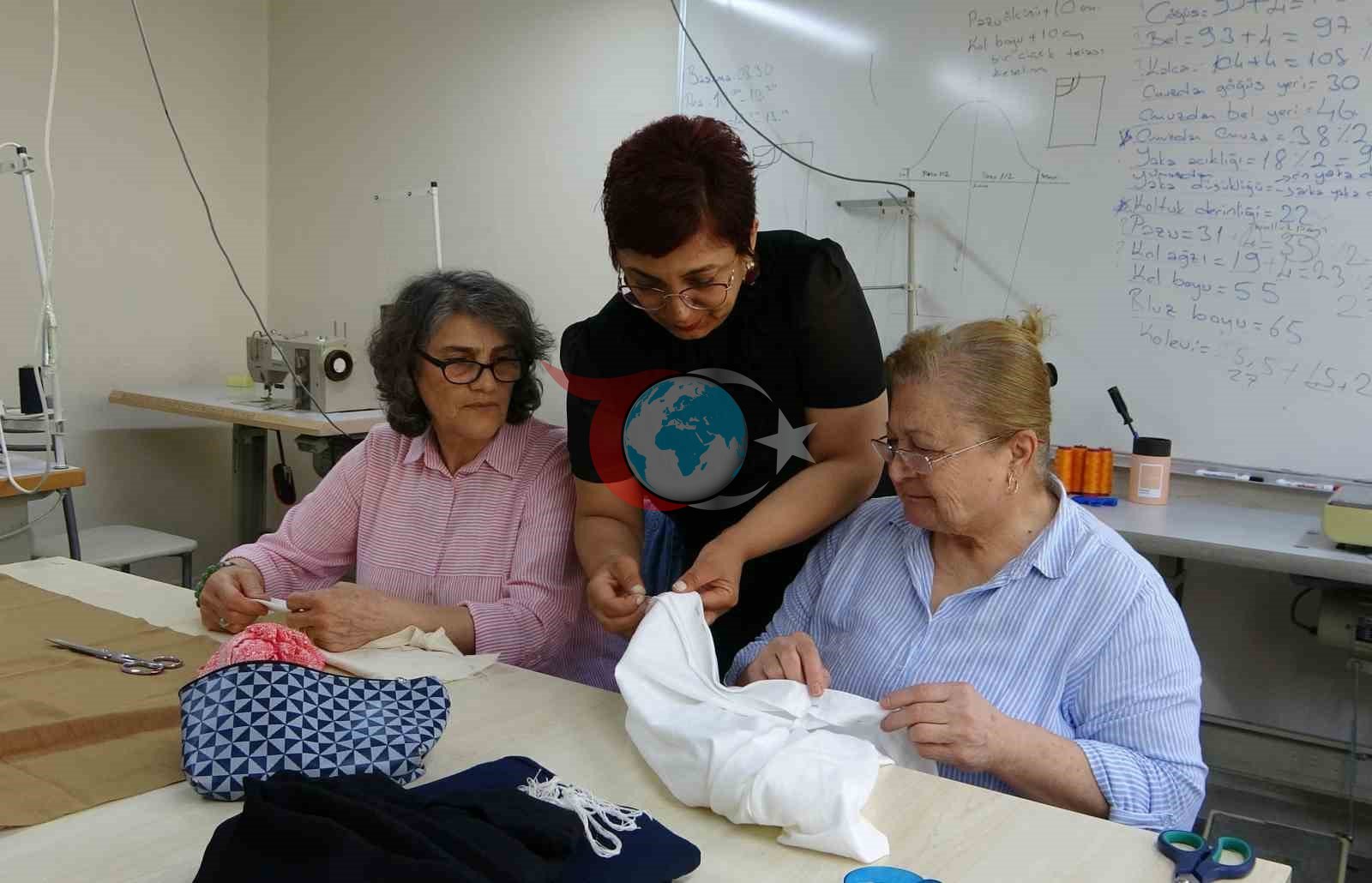 Mersinli Kadının 20 Yıllık Azmi Öğretmenlik Hayalini Gerçekleştirdi